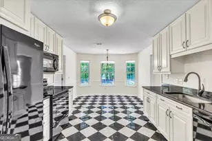 90 Charleston Ct, Midway, GA 31320 - Photo 2