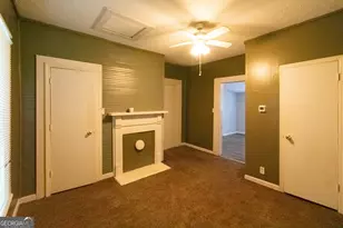 308 Poplar St, Hogansville, GA 30230 - Photo 14