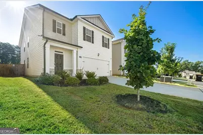 12188 Conrad Circle, Hampton, GA 30228 - Photo 2