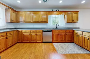 4525 Oak View Rd, Waycross, GA 31503 - Photo 4