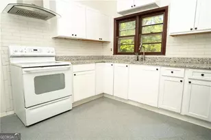 305 Wolfe St, Dublin, GA 31021 - Photo 8