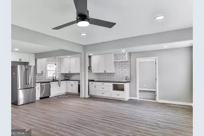 5205 Silhouette Lane SW, Mableton, GA 30126 - Photo 4