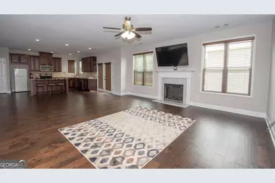 379 Linman Drive, Lagrange, GA 30241 - Photo 6