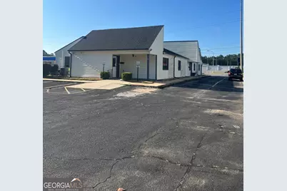 2066 Watson Boulevard #3, Warner Robins, GA 31093 - Photo 1