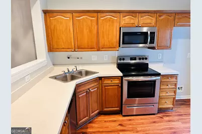 939 Pike Forest Drive, Lawrenceville, GA 30045 - Photo 10