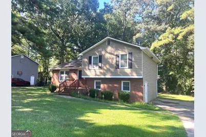 140 Triple Crown Lane, Ellenwood, GA 30294 - Photo 2