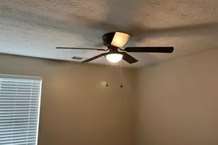 1750 Courtyard Ln, McDonough, GA 30252 - Photo 8