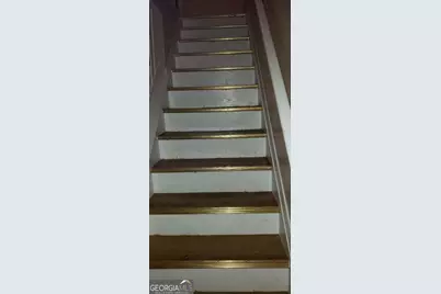 539 Prince Of Wales, Stone Mountain, GA 30083 - Photo 10