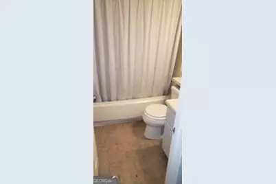 539 Prince Of Wales, Stone Mountain, GA 30083 - Photo 20