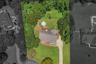 545 Barhams Ridge Dr, McDonough, GA 30252 - Photo 2