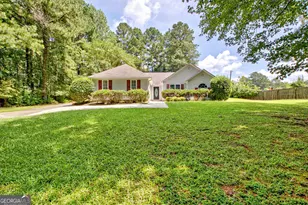 45 Paces Landing Dr, Newnan, GA 30263 - Photo 2