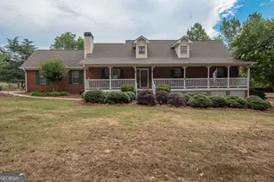 245 Jewel Bluff, Fayetteville, GA 30214 - Photo 4