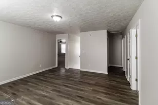 6455 Alford Cir, Lithonia, GA 30058 - Photo 8