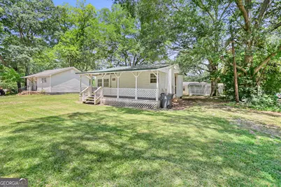 138 Main Street, Sharpsburg, GA 30277 - Photo 4