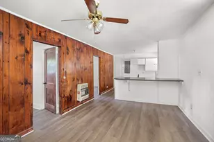 138 Main St, Sharpsburg, GA 30277 - Photo 6