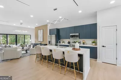 3265 Memorial Drive #604, Decatur, GA 30032 - Photo 4