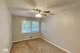 3821 Rex Circle Circle, Rex, GA 30273 - Photo 8