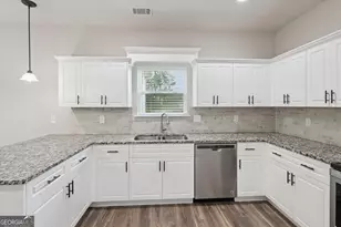 302 Providence Trc, Statesboro, GA 30461 - Photo 12