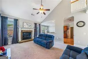2557 Bay Crest Ln, Loganville, GA 30052 - Photo 10