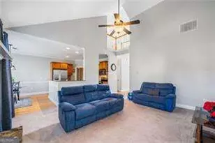 2557 Bay Crest Ln, Loganville, GA 30052 - Photo 8