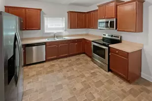 6271 Hickory Ln Cir, Union City, GA 30291 - Photo 4