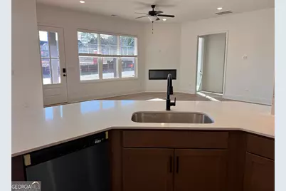 21 Thomaston Street #5, Newnan, GA 30263 - Photo 8