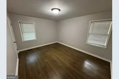2720 Dearwood Drive SW, Atlanta, GA 30315 - Photo 8
