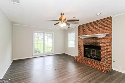 6176 Pinewood Drive SE, Covington, GA 30014 - Photo 4