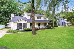 6176 Pinewood Dr SE, Covington, GA 30014 - Photo 2