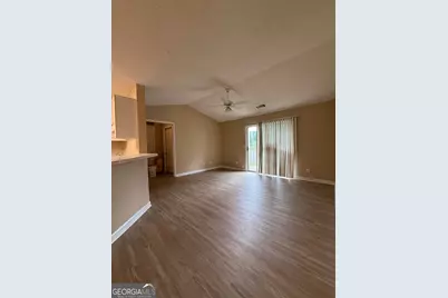 320 Ridgewood Avenue #C4, Gainesville, GA 30501 - Photo 2