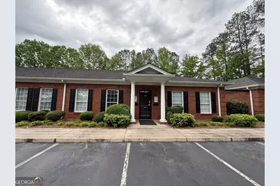 184 Jefferson Parkway #B, Newnan, GA 30263 - Photo 2