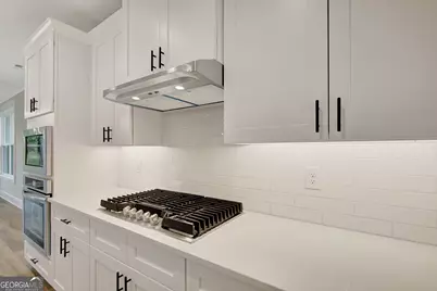 390 Redhaven Drive, Senoia, GA 30276 - Photo 10