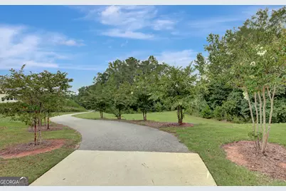 390 Redhaven Drive, Senoia, GA 30276 - Photo 42