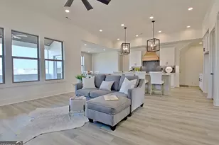 45 Crest Haven Ct, Senoia, GA 30276 - Photo 12