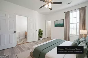 304 W Jones St, Savannah, GA 31401 - Photo 14