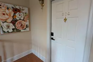 304 W Jones St, Savannah, GA 31401 - Photo 2