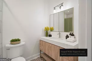 304 W Jones St, Savannah, GA 31401 - Photo 10