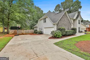 210 Gaelic Way, Tyrone, GA 30290 - Photo 8