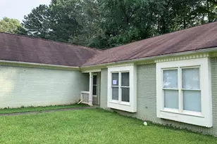 5437 Winslow Crossing N, Lithonia, GA 30038 - Photo 2