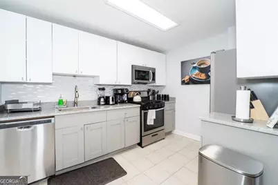 215 Piedmont Avenue NE #2107, Atlanta, GA 30308 - Photo 10