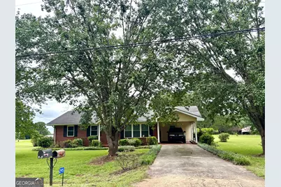 295 Grove Street, Barnesville, GA 30204 - Photo 2