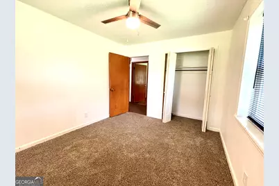 295 Grove Street, Barnesville, GA 30204 - Photo 30