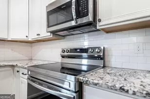 203 Amberley Ct, Kathleen, GA 31047 - Photo 14