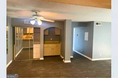 619 Camelot Drive, South Fulton, GA 30349 - Photo 2