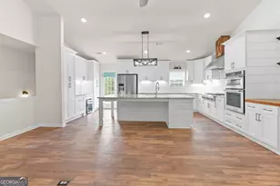 1214 Roxey Maxey Rd, Winder, GA 30680 - Photo 2