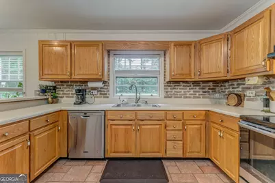 394 Roseway Circle, Summerville, GA 30747 - Photo 12