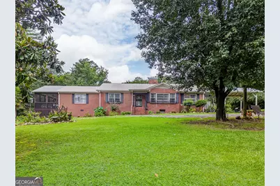 394 Roseway Circle, Summerville, GA 30747 - Photo 1