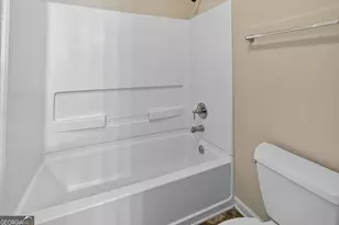 2446 Garnet Ave, Riverdale, GA 30296 - Photo 16