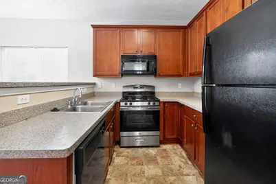 2446 Garnet Avenue, Riverdale, GA 30296 - Photo 6