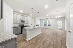 8379 Columbia Ct, Palmetto, GA 30268 - Photo 6